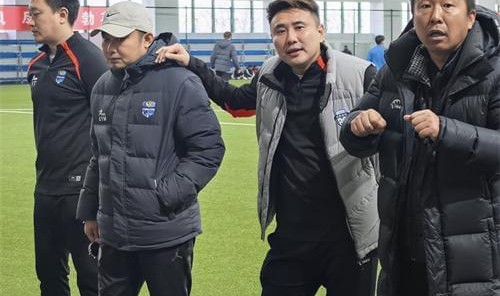 开云首页APP-备战东北超，同城球队热身！大连队1：2英博B队
